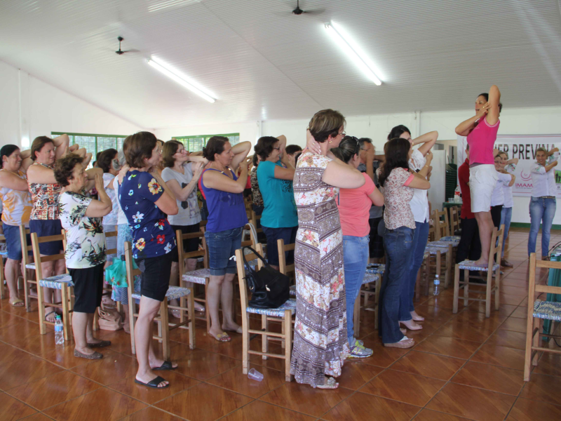 MULHER PREVINA-SE REÚNE MAIS DE 100 PESSOAS NO ORIENTAL
